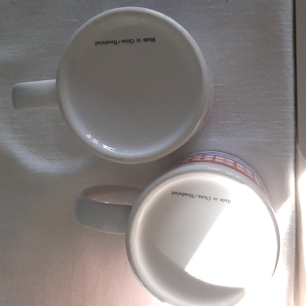Pair of Vintage America's Original Double Bubble Gum Ceramic Coffee Mugs - Picture 5 of 6